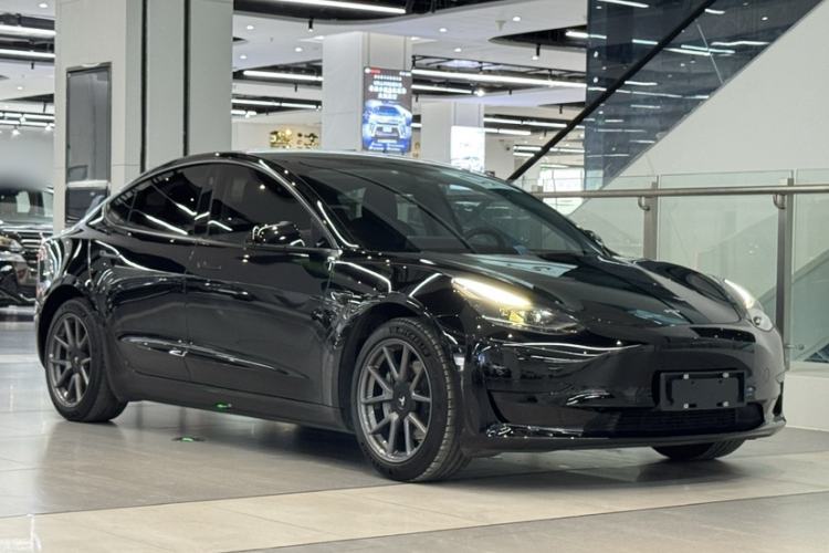 Used Tesla Model 3 2022 Rear-Wheel-Drive Version Exterior 3