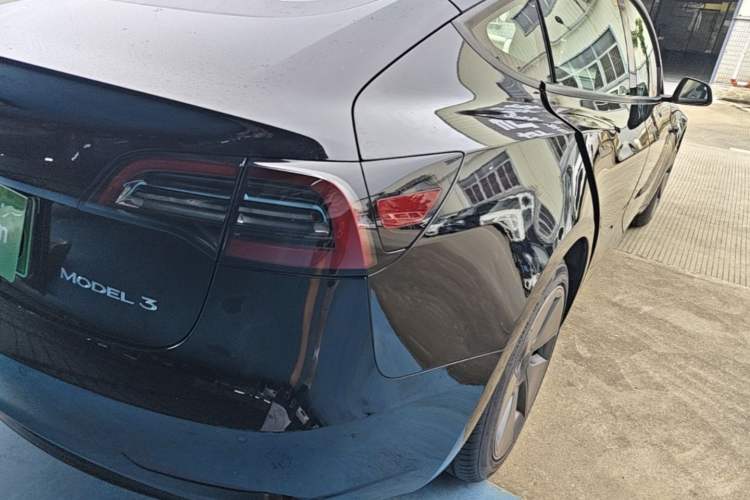 Used Tesla Model 3 2022 Rear-Wheel-Drive Version Exterior 3