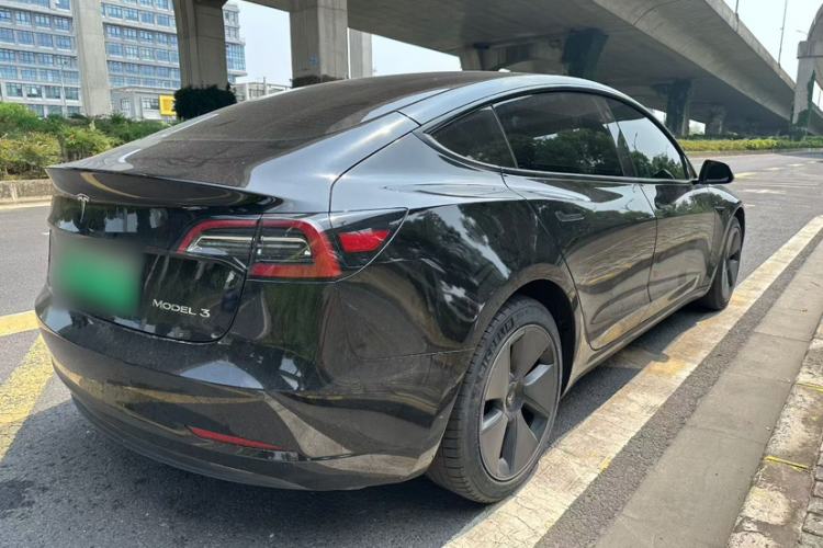 Used Tesla Model 3 2022 Rear-Wheel-Drive Version Exterior 3