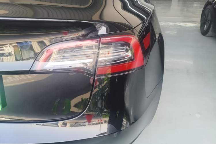 Used Tesla Model 3 2022 Rear-Wheel-Drive Version Exterior 3