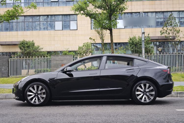 Used Tesla Model 3 2022 Rear-Wheel-Drive Version Exterior 3