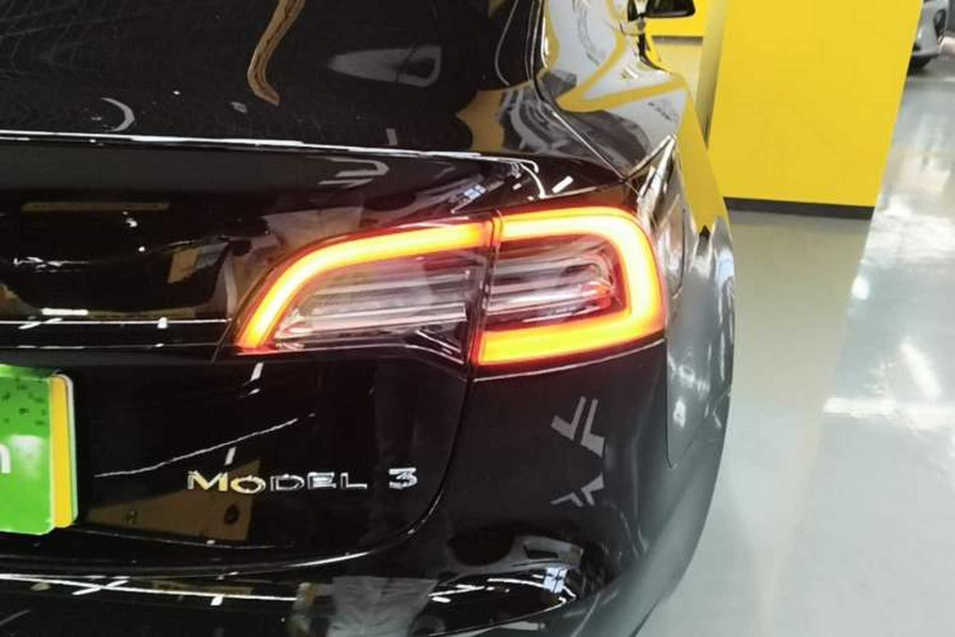 Used Tesla Model 3 2022 Rear-Wheel-Drive Version Exterior 3