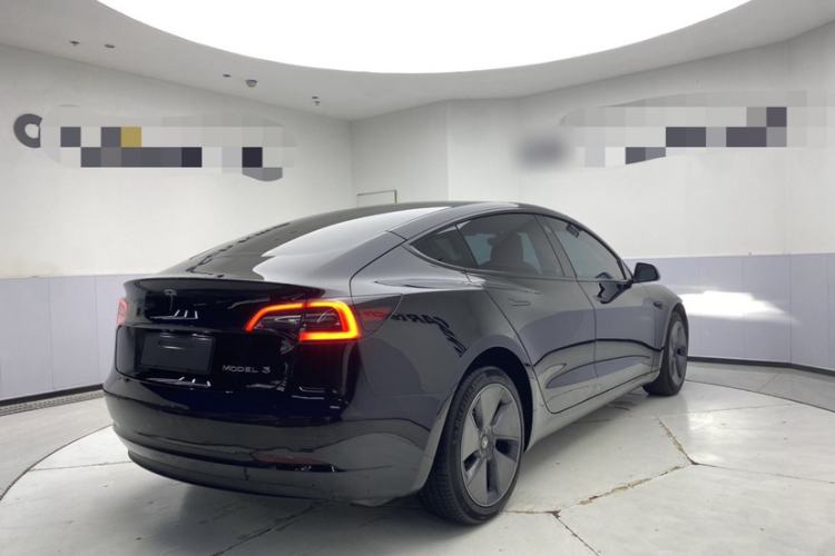 Used Tesla Model 3 2022 Rear-Wheel-Drive Version Exterior 4