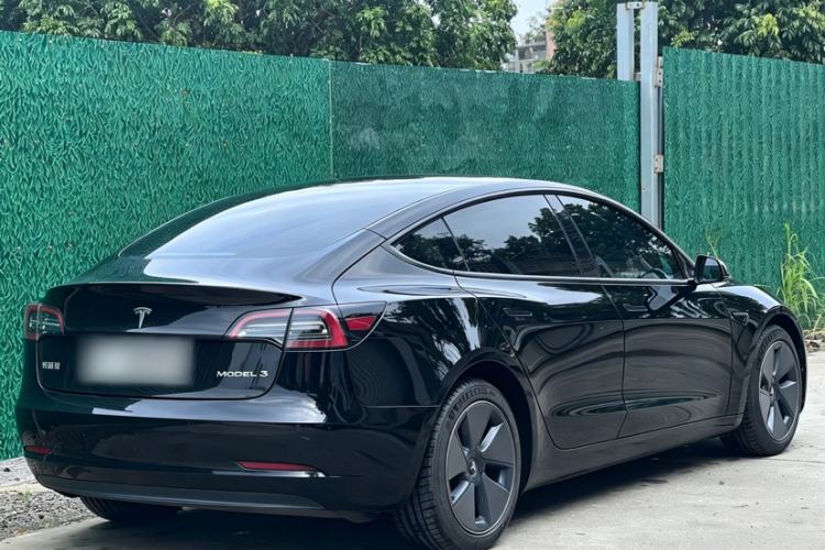 Used Tesla Model 3 2022 Rear-Wheel-Drive Version Exterior 4