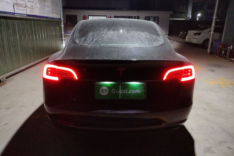Used Tesla Model 3 2022 Rear-Wheel-Drive Version Exterior 4
