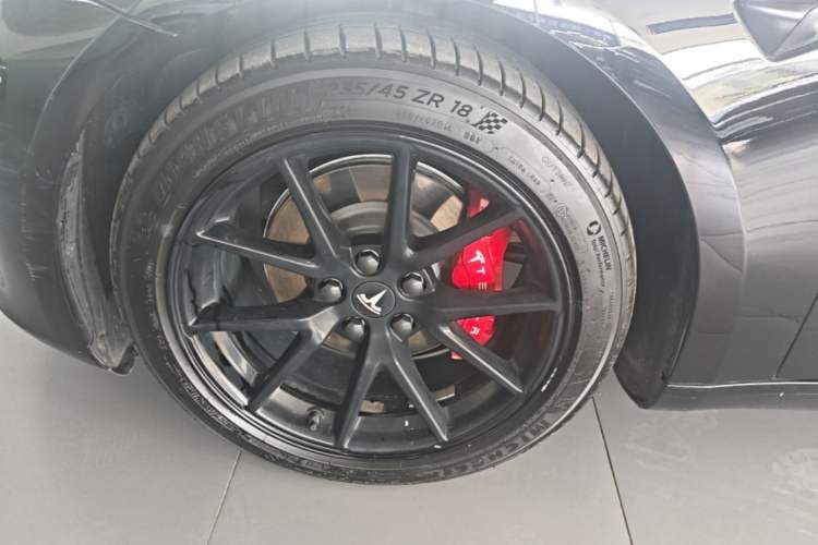 Used Tesla Model 3 2022 Rear-Wheel-Drive Version Exterior 4