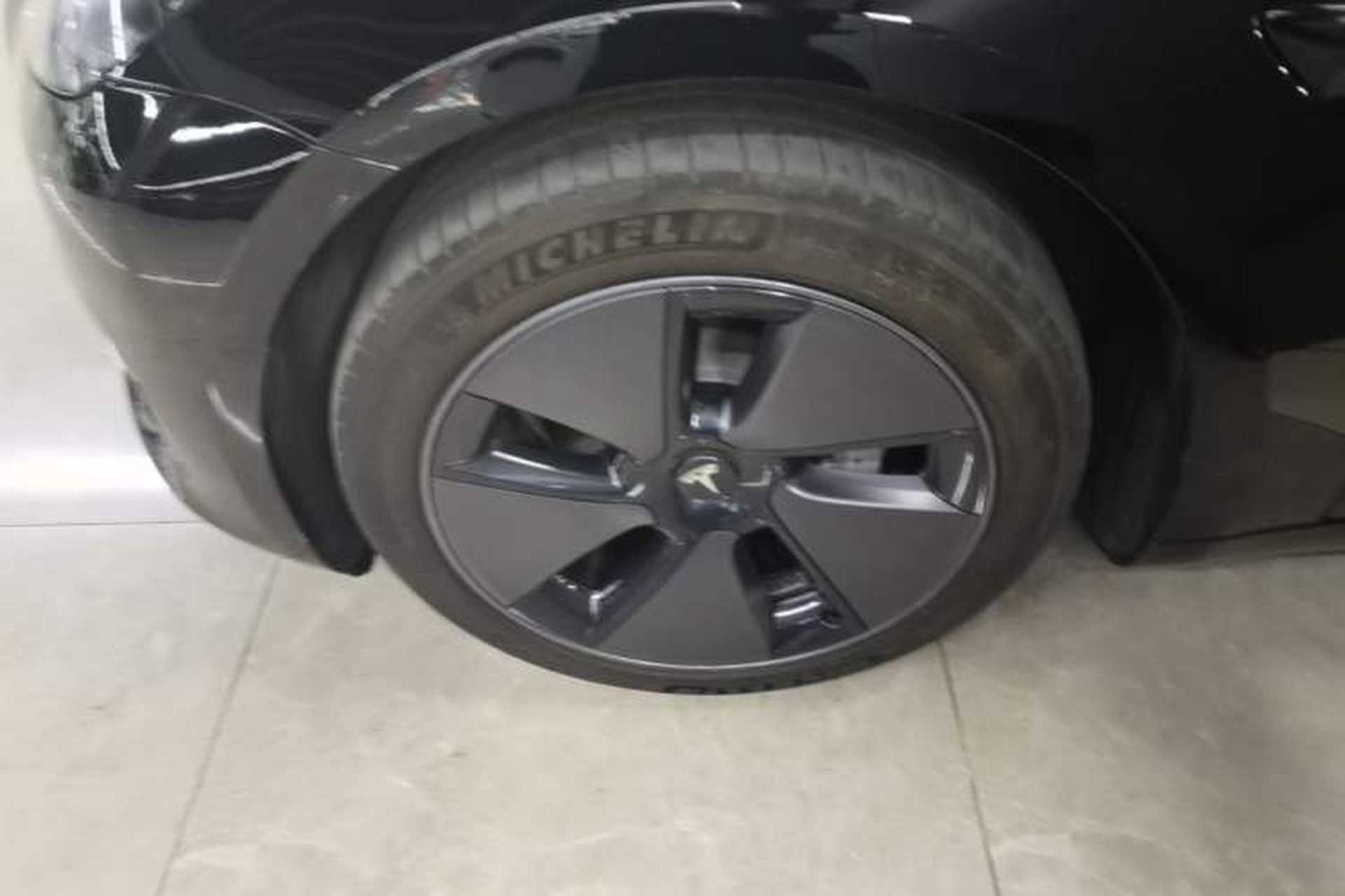 Used Tesla Model 3 2022 Rear-Wheel-Drive Version Exterior 4