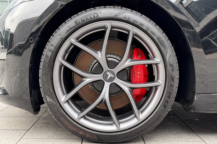 Used Tesla Model 3 2022 Performance High-Performance All-Wheel-Drive Version Exterior 4