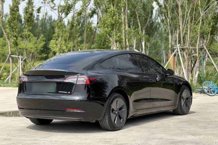Used Tesla Model 3 2022 Rear-Wheel-Drive Version Exterior 4