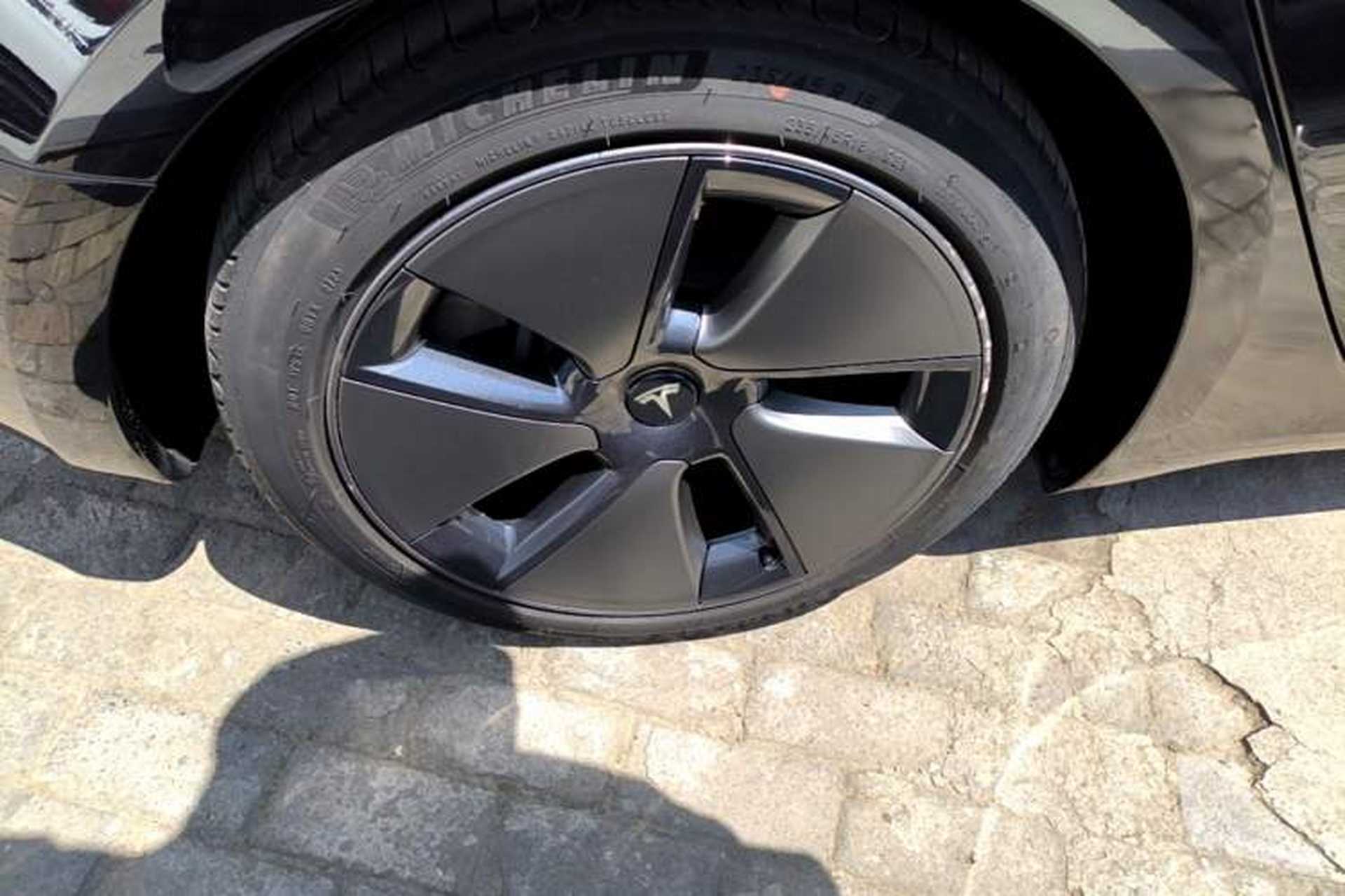 Used Tesla Model 3 2022 Rear-Wheel-Drive Version Exterior 5