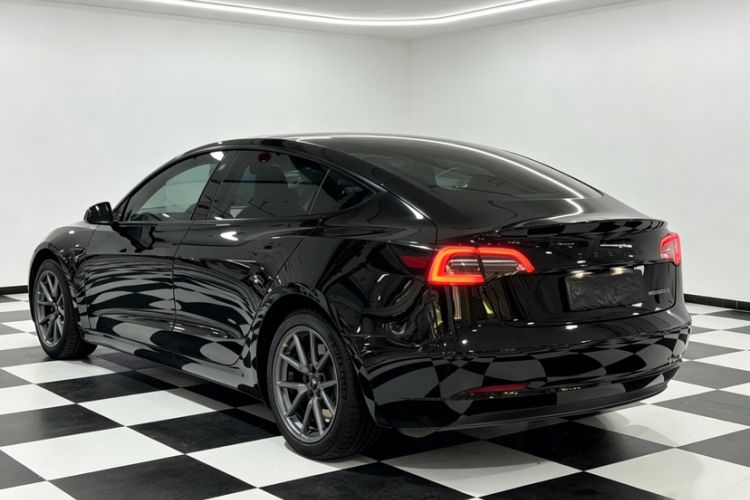 Used Tesla Model 3 2022 Rear-Wheel-Drive Version Exterior 5