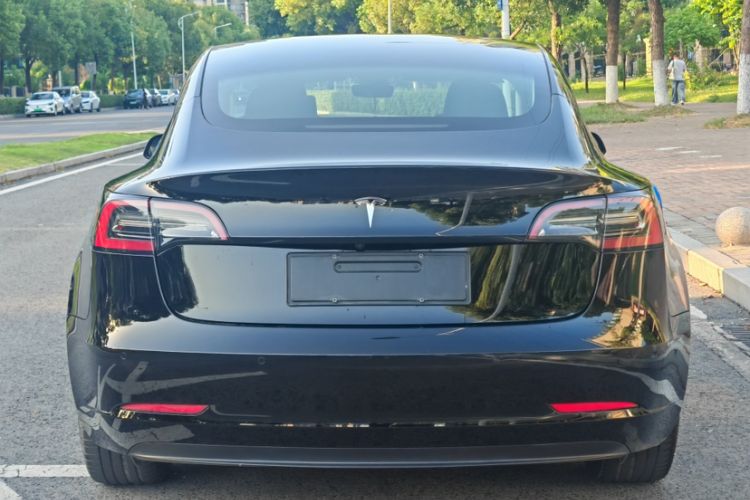 Used Tesla Model 3 2022 Rear-Wheel-Drive Version Exterior 5