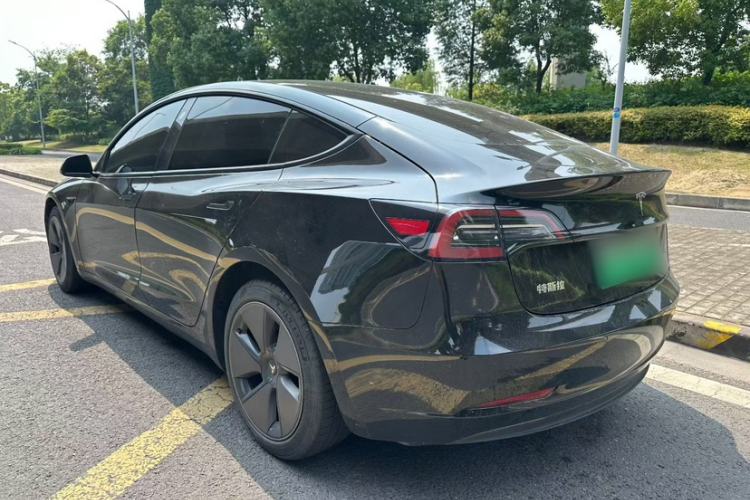 Used Tesla Model 3 2022 Rear-Wheel-Drive Version Exterior 5