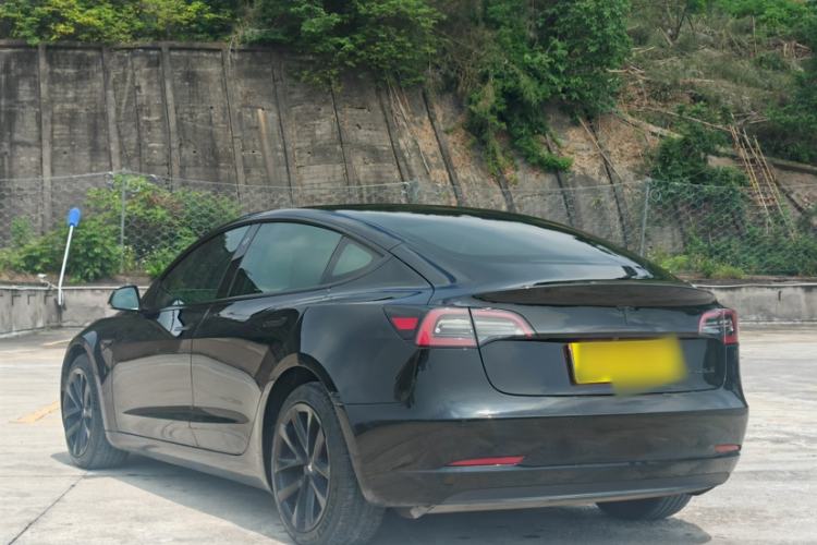 Used Tesla Model 3 2022 Rear-Wheel-Drive Version Exterior 5