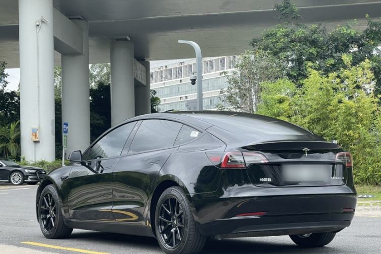 Used Tesla Model 3 2022 Rear-Wheel-Drive Version Exterior 6