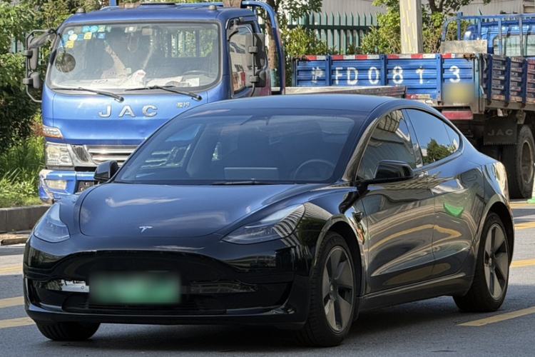 Used Tesla Model 3 2022 Rear-Wheel-Drive Version Exterior 6