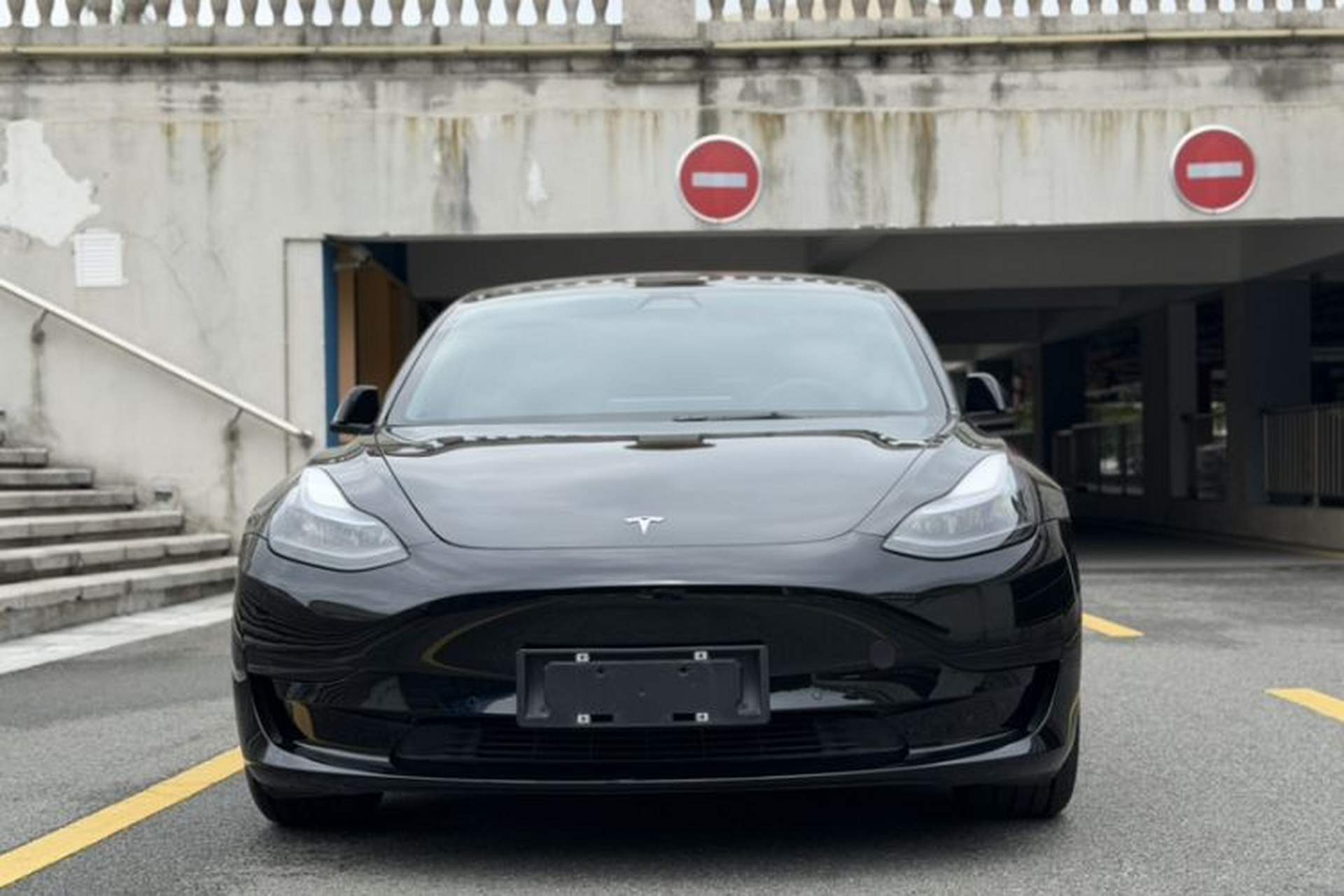 Used Tesla Model 3 2022 Rear-Wheel-Drive Version Exterior 6