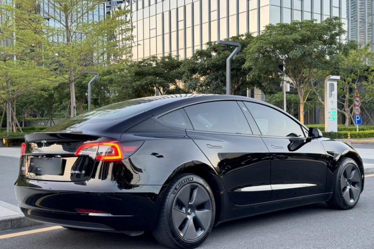 Used Tesla Model 3 2022 Rear-Wheel-Drive Version Exterior 8