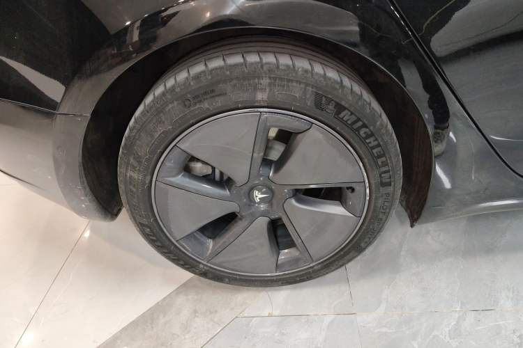Used Tesla Model 3 2022 Rear-Wheel-Drive Version Exterior 8
