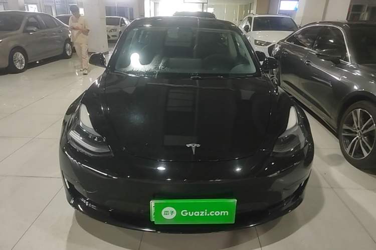 Used Tesla Model 3 2022 Rear-Wheel-Drive Version Front