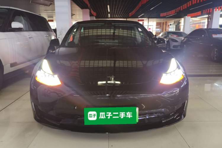 Used Tesla Model 3 2022 Rear-Wheel-Drive Version Front