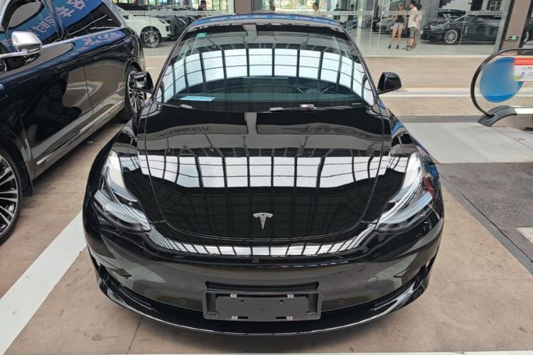 Used Tesla Model 3 2022 Rear-Wheel-Drive Version Front