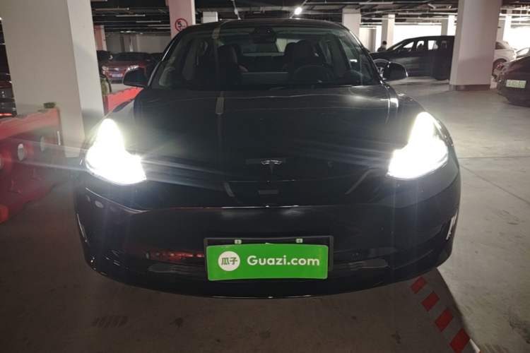Used Tesla Model 3 2022 Rear-Wheel-Drive Version Front
