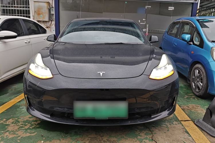 Used Tesla Model 3 2022 Rear-Wheel-Drive Version Front
