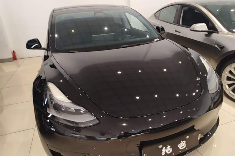Used Tesla Model 3 2022 Rear-Wheel-Drive Version Front