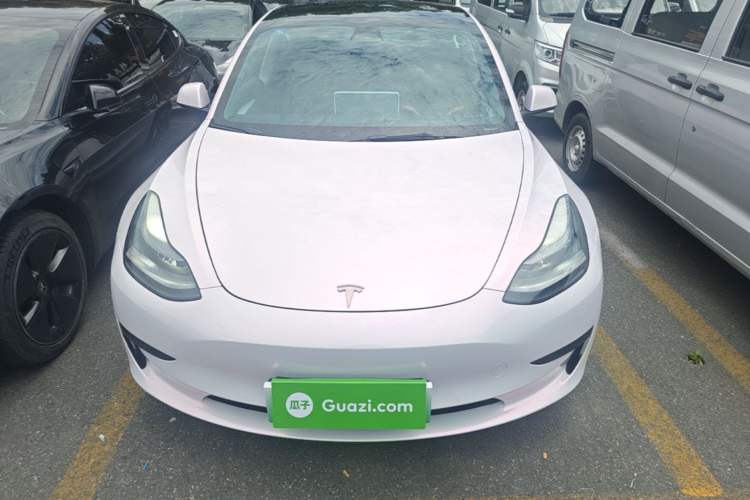 Used Tesla Model 3 2022 Rear-Wheel-Drive Version Front