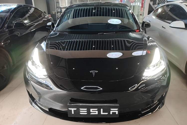 Used Tesla Model 3 2022 Rear-Wheel-Drive Version Front