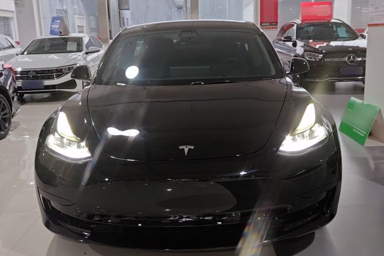 Used Tesla Model 3 2022 Rear-Wheel-Drive Version Front