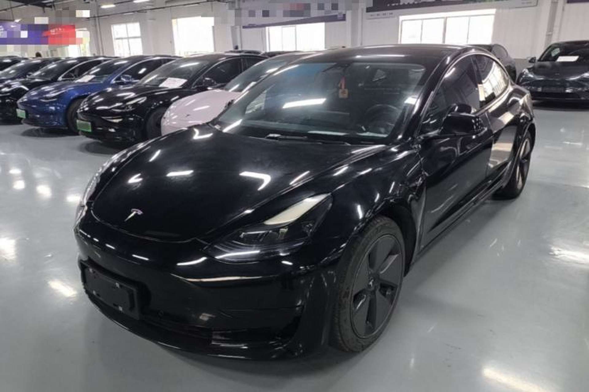 Used Tesla Model 3 2022 Rear-Wheel-Drive Version Front Left 45 Deg