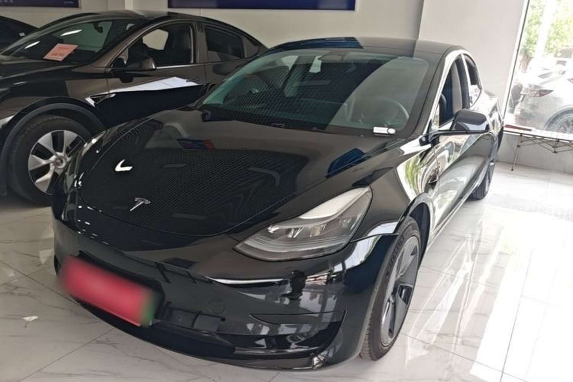 Used Tesla Model 3 2022 Rear-Wheel-Drive Version Front Left 45 Deg