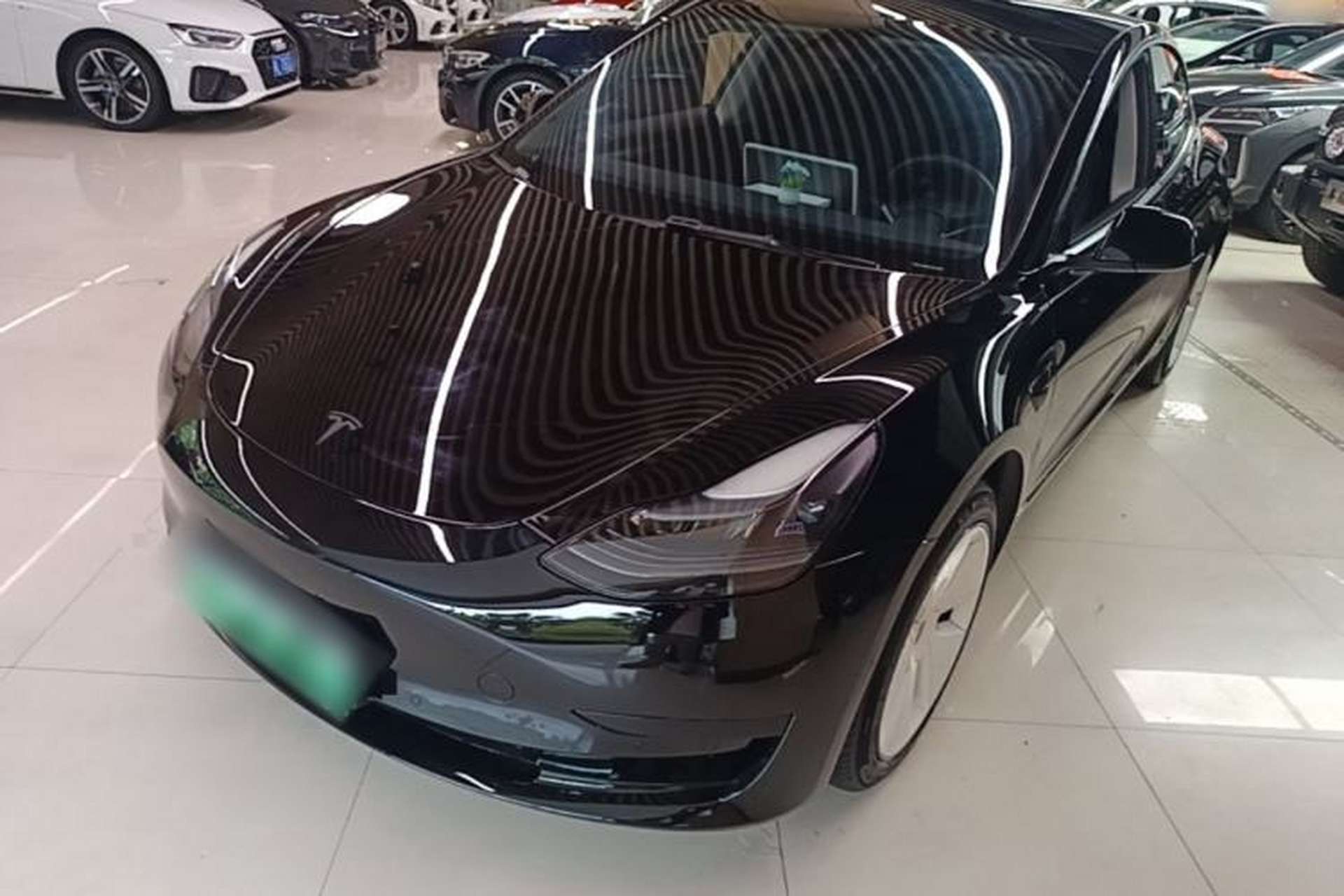 Used Tesla Model 3 2022 Rear-Wheel-Drive Version Front Left 45 Deg