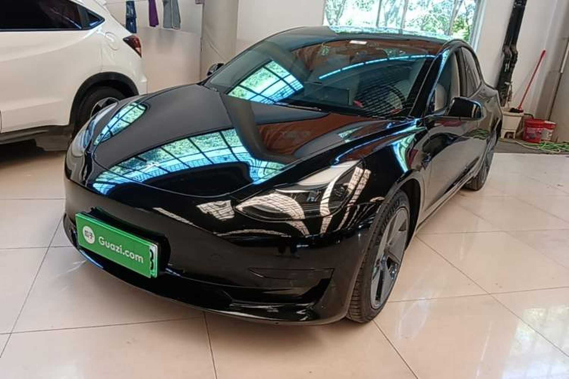 Used Tesla Model 3 2022 Rear-Wheel-Drive Version Front Left 45 Deg