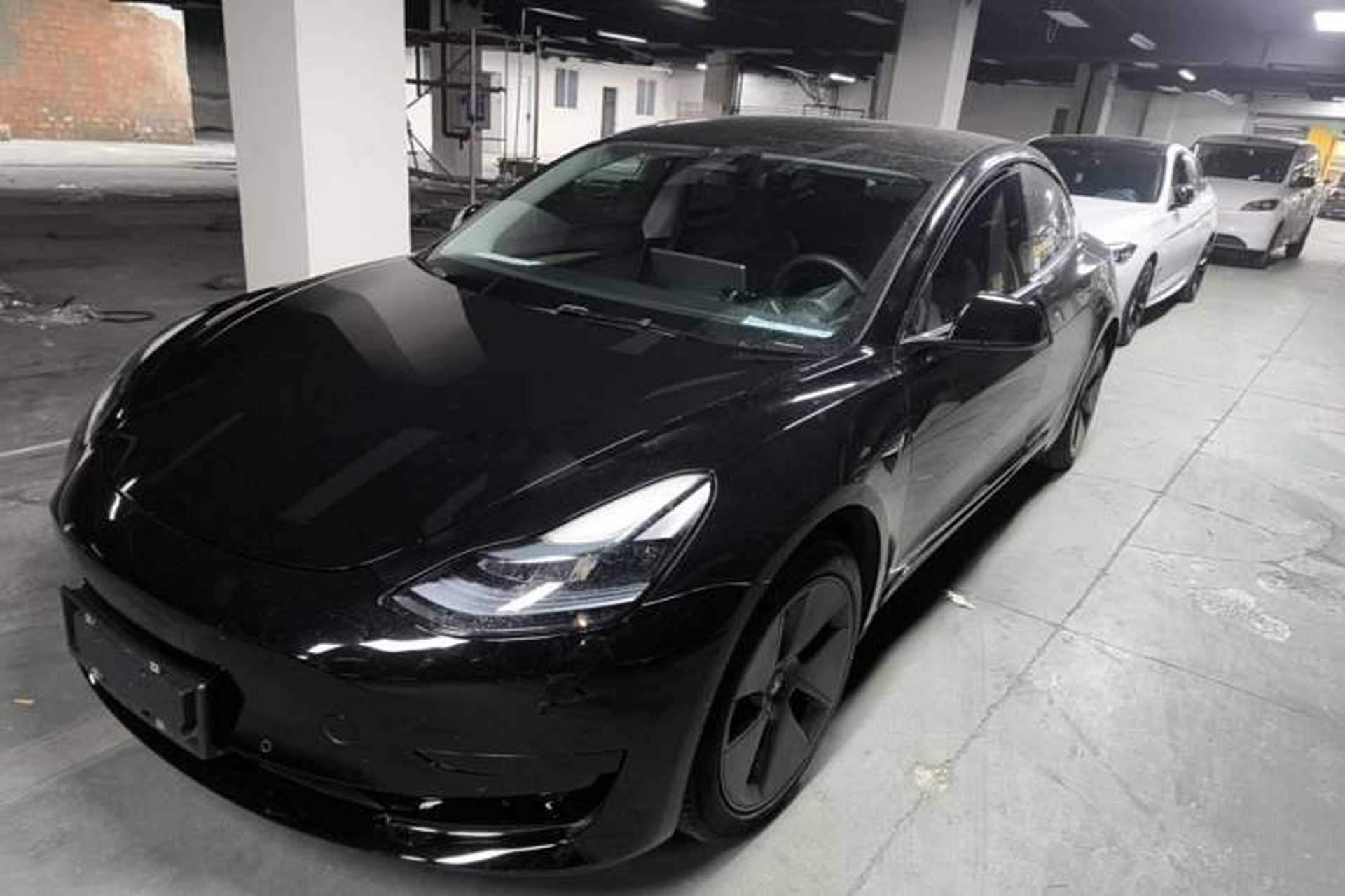 Used Tesla Model 3 2022 Rear-Wheel-Drive Version Front Left 45 Deg