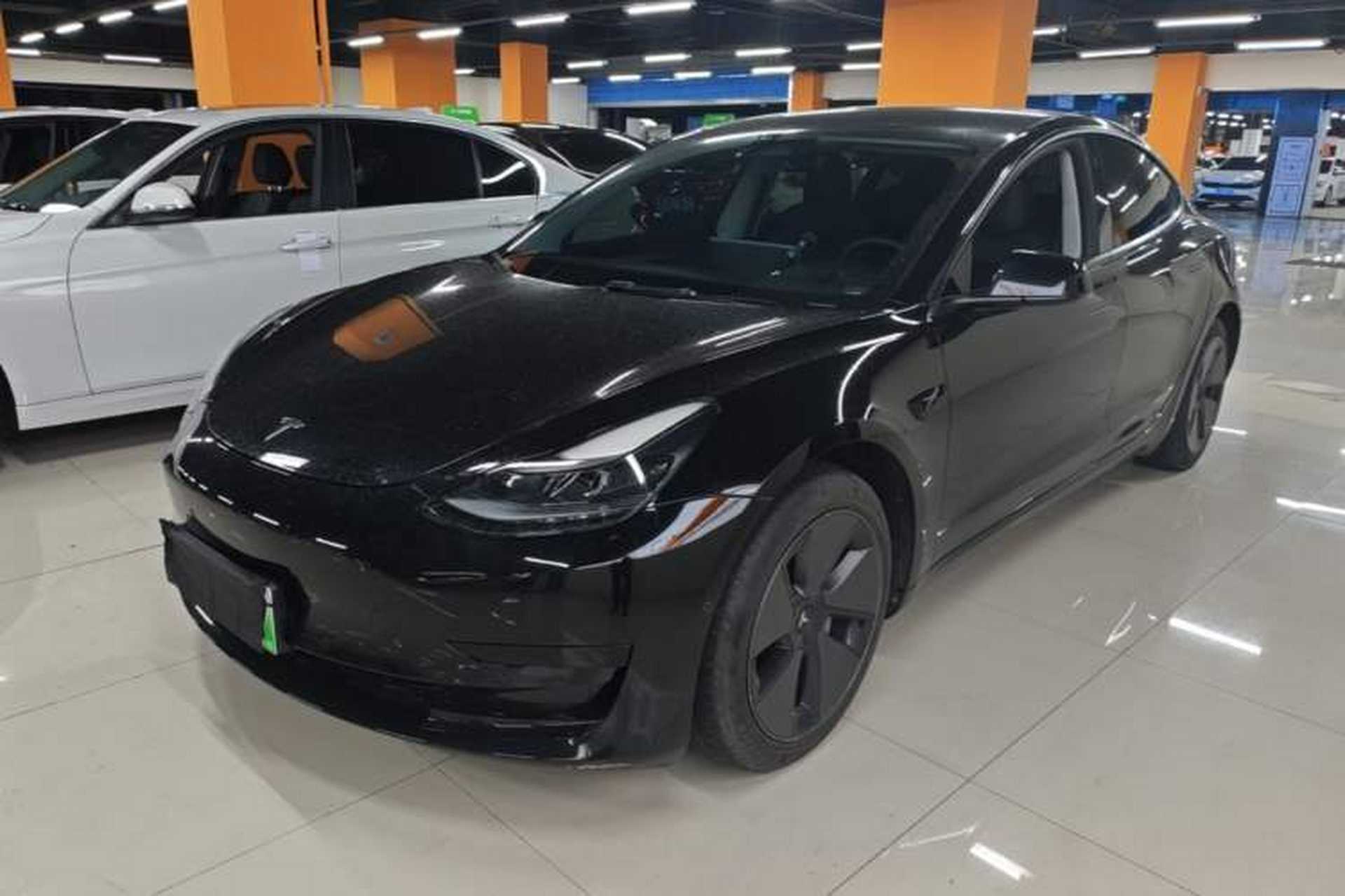 Used Tesla Model 3 2022 Rear-Wheel-Drive Version Front Left 45 Deg
