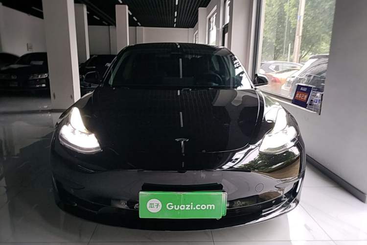 Used Tesla Model 3 2022 Rear-Wheel-Drive Version Front