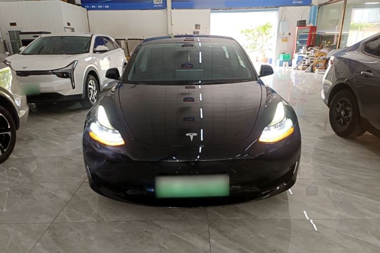 Used Tesla Model 3 2022 Rear-Wheel-Drive Version Front