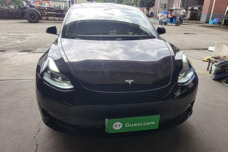 Used Tesla Model 3 2022 Rear-Wheel-Drive Version Front