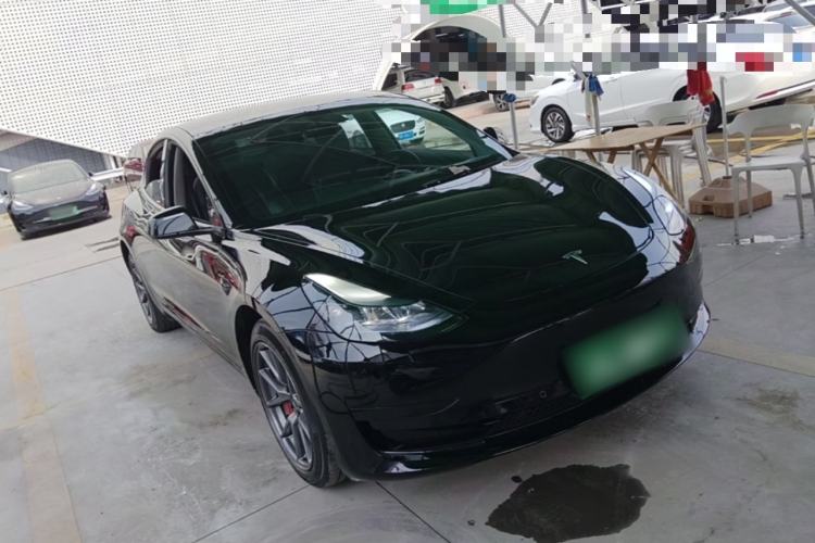Used Tesla Model 3 2022 Rear-Wheel-Drive Version Front Right 45 Deg