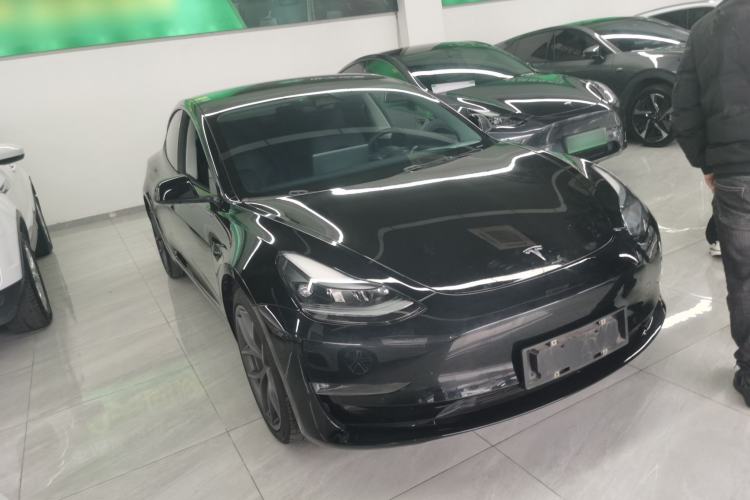 Used Tesla Model 3 2022 Performance High-Performance All-Wheel-Drive Version Front Right 45 Deg