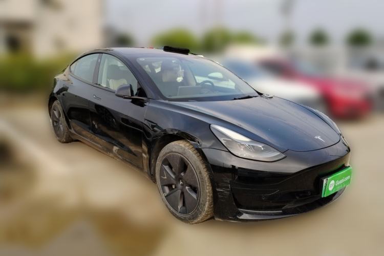 Used Tesla Model 3 2022 Rear-Wheel-Drive Version Front Right 45 Deg