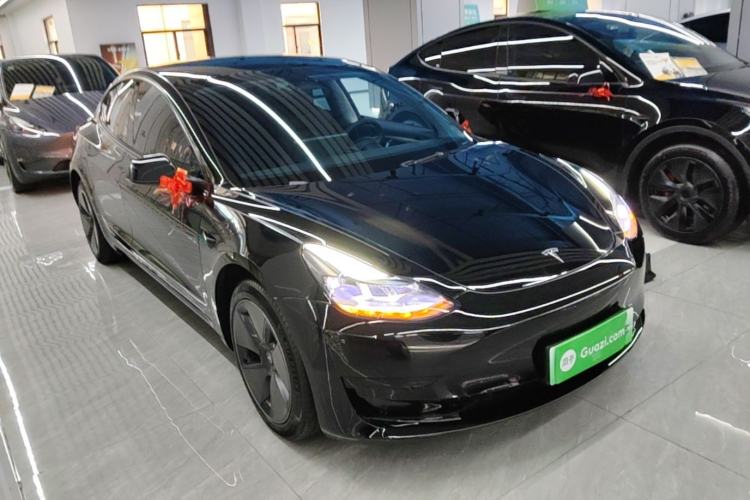 Used Tesla Model 3 2022 Rear-Wheel-Drive Version Front Right 45 Deg