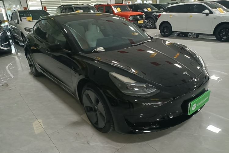 Used Tesla Model 3 2022 Rear-Wheel-Drive Version Front Right 45 Deg
