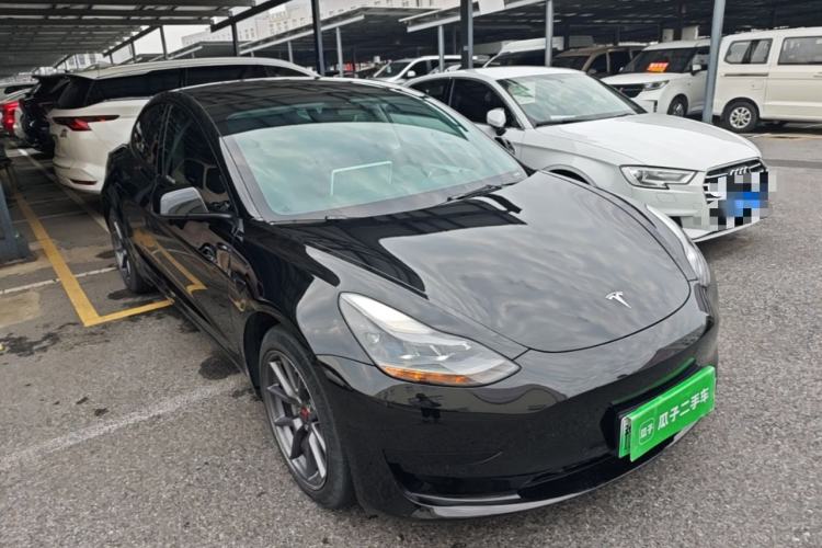 Used Tesla Model 3 2022 Rear-Wheel-Drive Version Front Right 45 Deg