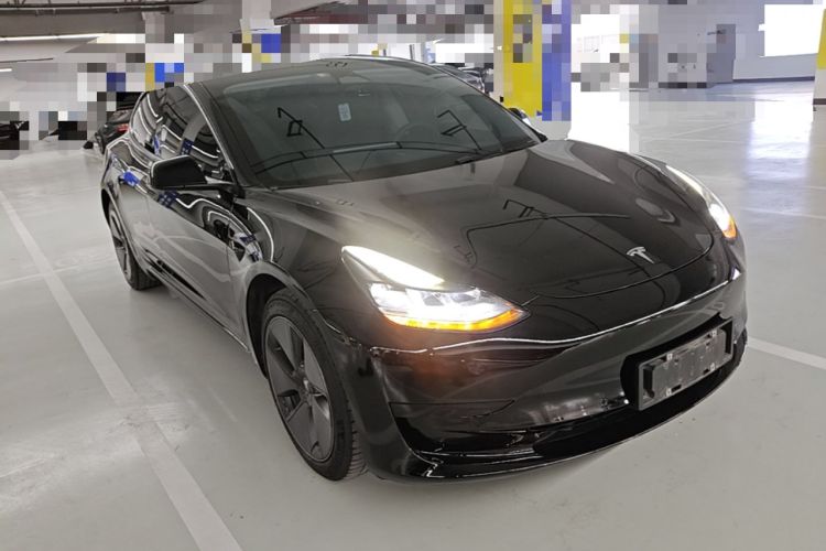 Used Tesla Model 3 2022 Rear-Wheel-Drive Version Front Right 45 Deg