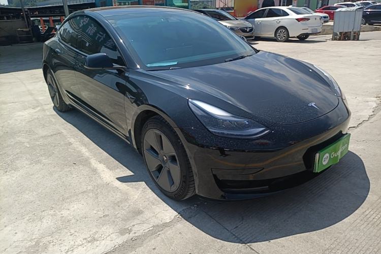 Used Tesla Model 3 2022 Rear-Wheel-Drive Version Front Right 45 Deg