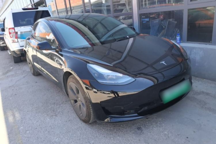 Used Tesla Model 3 2022 Rear-Wheel-Drive Version Front Right 45 Deg